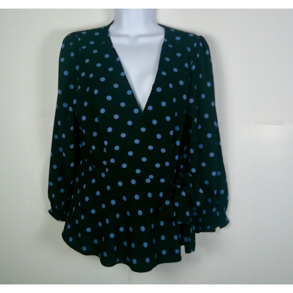 OLM WOMEN BLUE POLKA DOT V-NECK 3/4 SLEEVE BLOUSE. SIZE M
